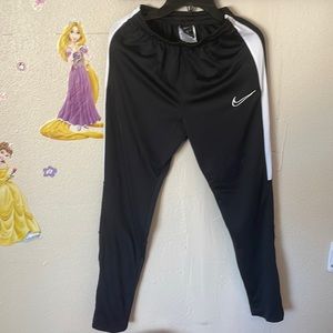 Boys Nike Large Dry-Fit pants